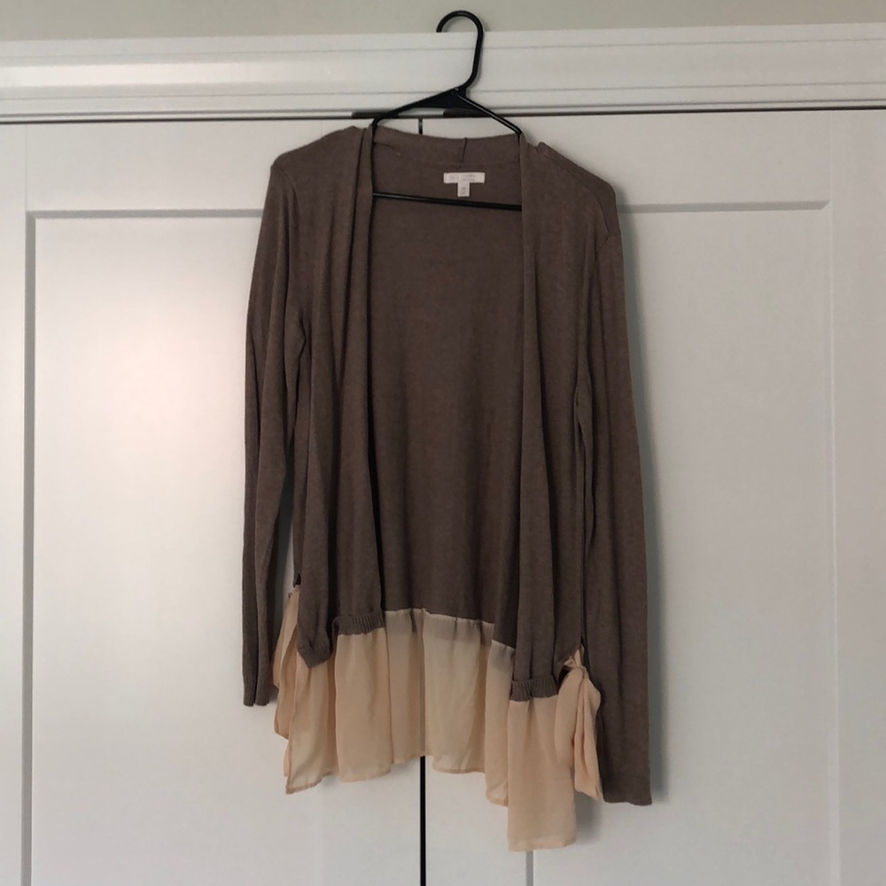 Neutral cardigan